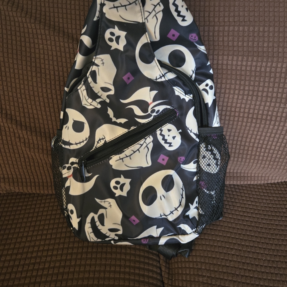 Skull Print Backpack with Front Pocket